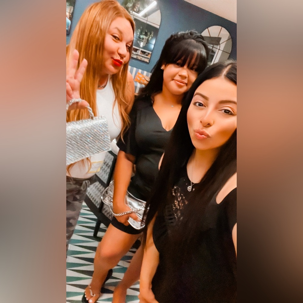 ✨@WHOA_MAMAGLOW IS LIVE✨ - Picture 14 of 16